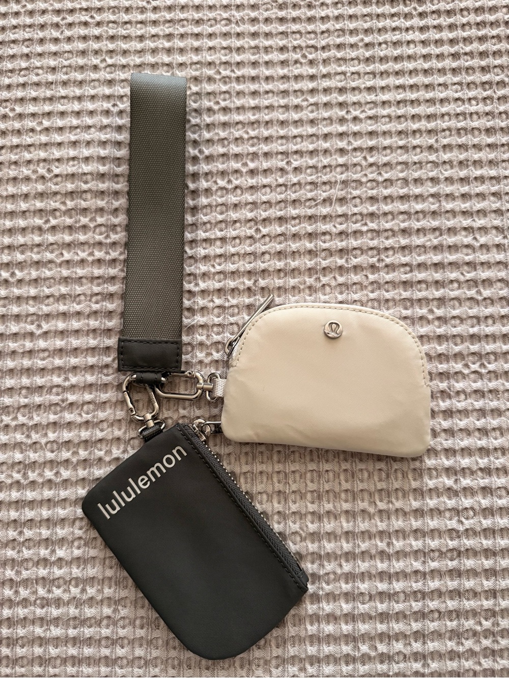 lululemon athletica Sage and Cream Double Pouch Wristlet